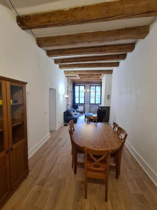 Elegant 2 Chambres Vieille Ville Besancon Exterior photo