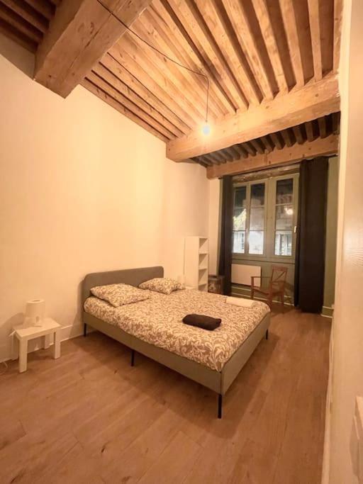 Elegant 2 Chambres Vieille Ville Besancon Exterior photo